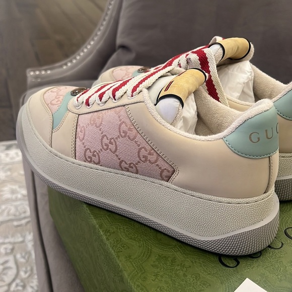 GUCCI  AUTHENTIC GUCCI WOMEN'S SCREENER SNEAKER SIZE 38 - Picture 9 of 17